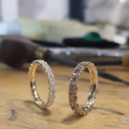 Memoire Ringe aus Roségold mit Diamanten